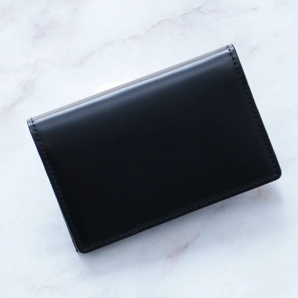 傅HAMANO 名刺入れ 黒 [新品] 傳濱野】≪メンズ≫艶出しコードバンで仕立てた一瞬を印象づける名刺