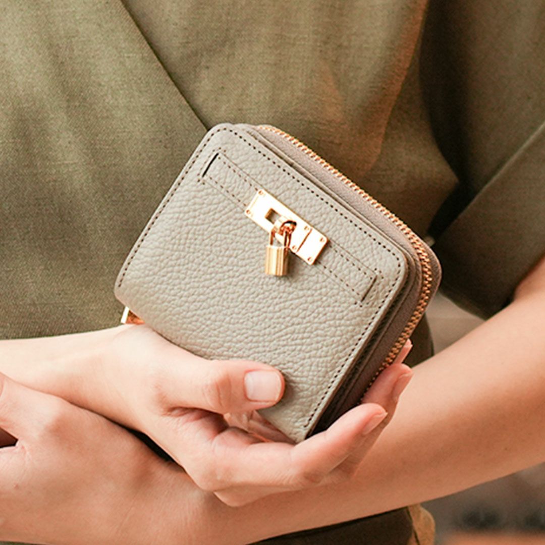 彼女へのクリスマスプレゼントおすすめ|傳濱野はんどばっぐ Mietia Wallet Plier(ミーティアウォレット プリエ)