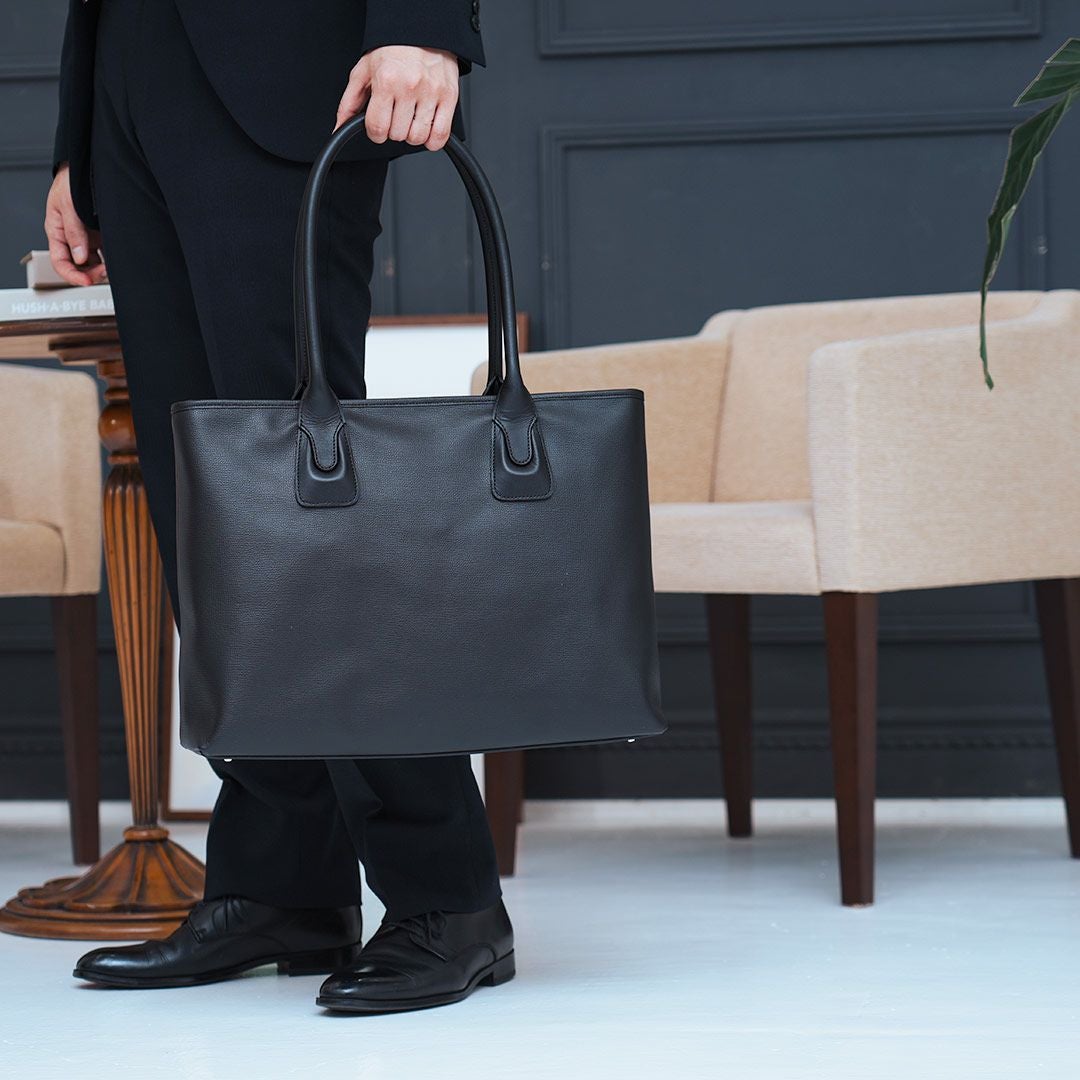 20代の彼氏に喜ばれる誕生日プレゼント|Bespoke denHAMANO(ビスポーク傳濱野)Cavaliere Teo(カヴァリエーレ・テオ)