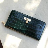 【傳濱野】縁起の良いモチーフだけをたっぷり詰め込んだ、濱野家オリジナルの金運お守り財布Mietia Croco Wallet 『Imperial Jade』（ミーティアクロコウォレット インペリアルジェード）