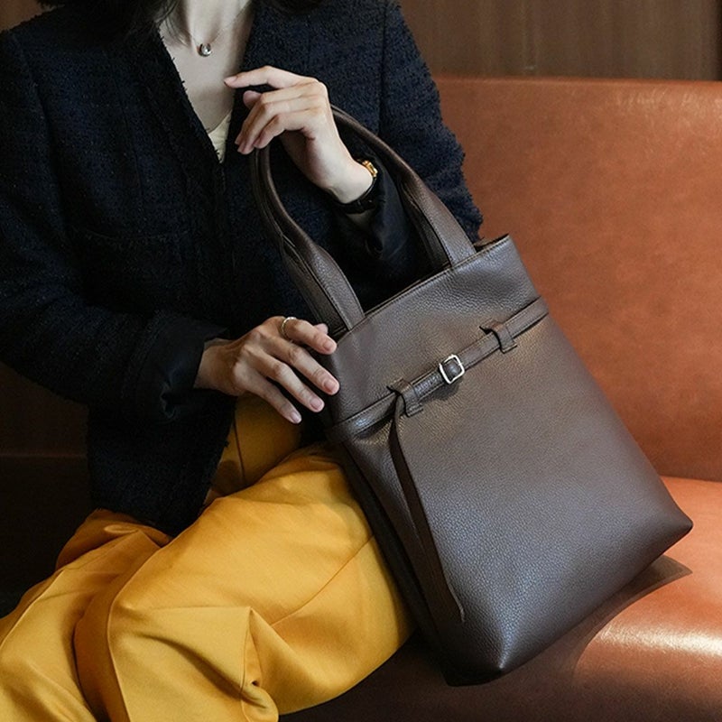 60代女性におすすめの収納力があって出し入れしやすいトートバッグ