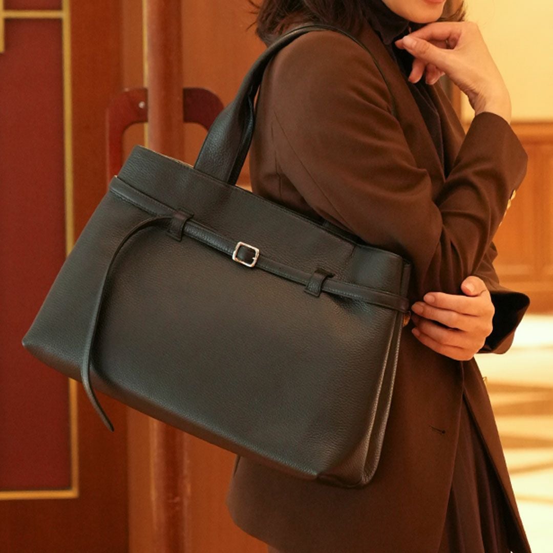 【傳濱野】仕事終わりの自分時間を彩る、たっぷりA4サイズの寄り道トートCecile Apéro（セシル アペロ）